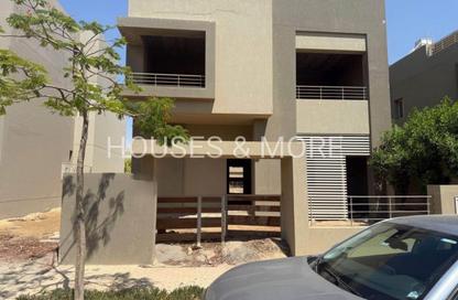 Villa - 4 Bedrooms - 4 Bathrooms for sale in Palm Hills WoodVille - Al Wahat Road - 6 October City - Giza