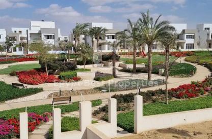 Villa - 4 - 4 for sale in Cluster 18 - Hyde Park - New Cairo City - Cairo