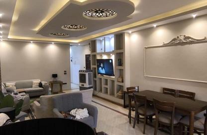 Apartment - 3 Bedrooms - 3 Bathrooms for sale in Al Esraa St. - El Mearag City - Zahraa El Maadi - Hay El Maadi - Cairo