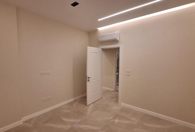 8713319 - Property Image 3