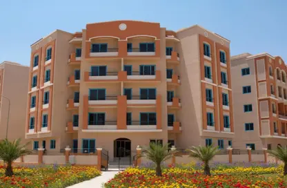 Apartment - 3 Bedrooms - 2 Bathrooms for sale in Ard Al Mokhabarat - Hadayek October - 6 October City - Giza