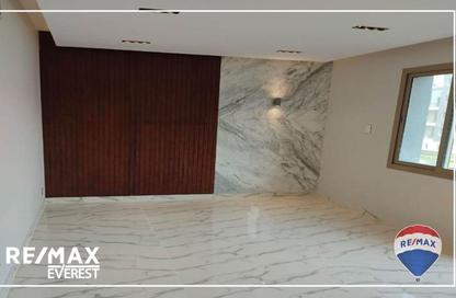 Apartment - 3 Bedrooms - 5 Bathrooms for sale in Aeon - 6 October Compounds - 6 October City - Giza