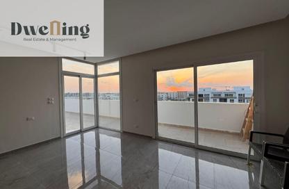 Penthouse - 3 Bedrooms - 3 Bathrooms for sale in Hyde Park - New Cairo City - Cairo Penthouse - 3 Bedrooms - 3 Bathrooms for sale in Hyde Park - New Cairo City - Cairo