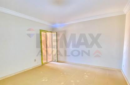 Apartment - 3 Bedrooms - 2 Bathrooms for sale in Port Said St. - Sporting - Hay Sharq - Alexandria Apartment - 3 Bedrooms - 2 Bathrooms for sale in Port Said St. - Sporting - Hay Sharq - Alexandria