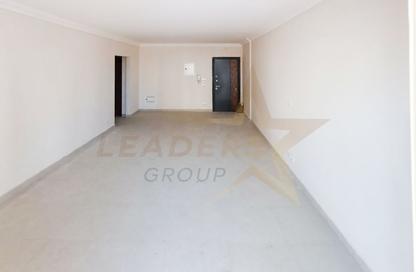 شقة - 2 - 2 للايجار في صوارى - كمبوندات الاسكندرية - الاسكندرية