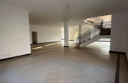 Villa - 5 - 5 for rent in Privado - Madinaty - Cairo