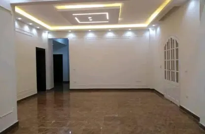 Apartment - 3 Bedrooms - 2 Bathrooms for rent in Al Narges 3 - Al Narges - New Cairo City - Cairo
