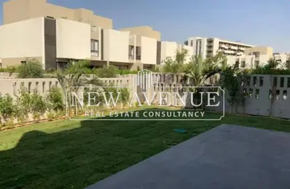 Townhouse - 3 Bedrooms - 3 Bathrooms for sale in Al Burouj Compound - El Shorouk Compounds - Shorouk City - Cairo