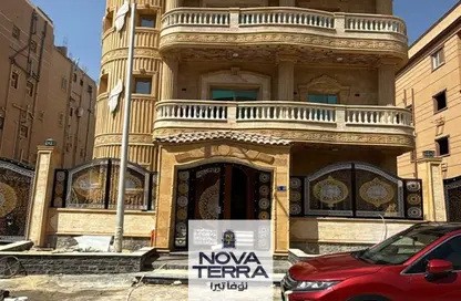 Villa - 7+ Bedrooms - 7+ Bathrooms for sale in Al Nabatat St. - West Somid - 6 October City - Giza