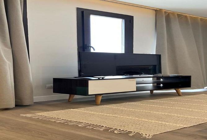 8704157 - Property Image 2