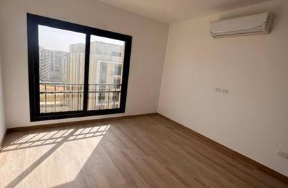 Apartment - 4 Bedrooms - 3 Bathrooms for sale in Moon Residences - Fifth Square - The 5th Settlement - New Cairo City - Cairo