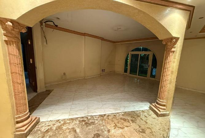 67214645 - Property Image 2