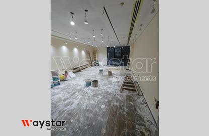 Office Space - Studio - 1 Bathroom for rent in Hyde Park Business District Mall - South Teseen St. - The 5th Settlement - New Cairo City - Cairo