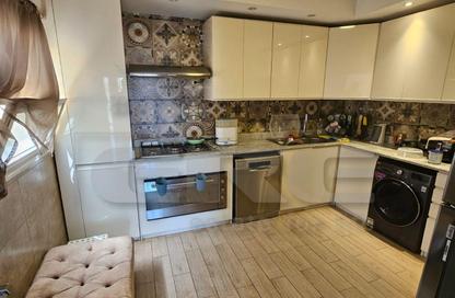 Apartment - 2 - 2 for sale in Garden Residence - Hyde Park - New Cairo City - Cairo