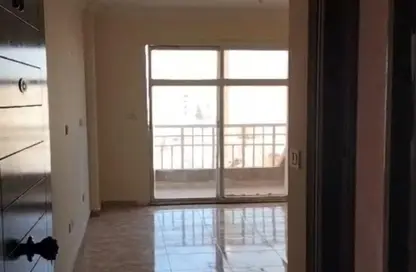 شقة - 2 غرف نوم - 1 حمام للايجار في B7 - مدينتي - القاهرة