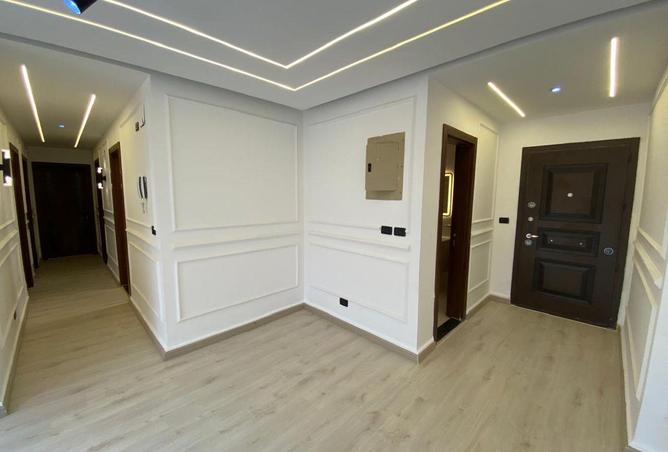 72448357 - Property Image 2