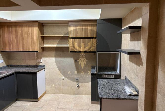 99802298 - Property Image 2