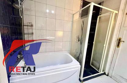 Apartment - 3 Bedrooms - 2 Bathrooms for rent in Makram Ebeid St. - 6th Zone - Nasr City - Cairo