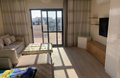 سطح - 1 للايجار في ذا كورت ياردز - كمبوندات الشيخ زايد - الشيخ زايد - الجيزة