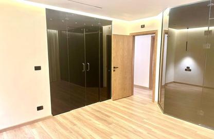 Apartment - 3 Bedrooms - 3 Bathrooms for sale in Taj City - 5th Settlement Compounds - The 5th Settlement - New Cairo City - Cairo