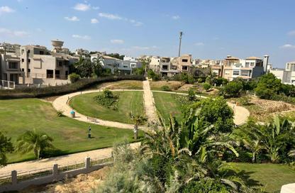 تاون هاوس - 4 غرف نوم - 4 حمامات للبيع في جولف فيوز - طريق مصر اسكندرية الصحراوي - مدينة 6 أكتوبر - الجيزة