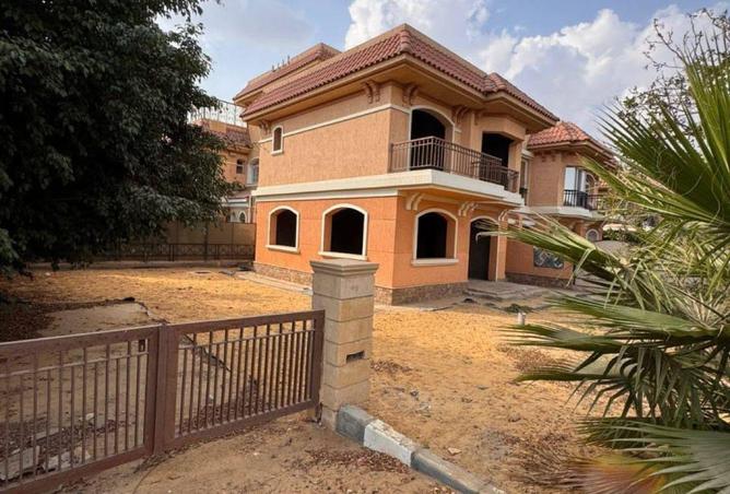 8589972 - Property Image 2