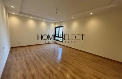 Apartment - 3 - 3 for rent in The Courtyard - 12th District - Sheikh Zayed City - Giza