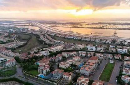 Villa - 5 Bedrooms - 4 Bathrooms for sale in Alex West - Alexandria Compounds - Alexandria