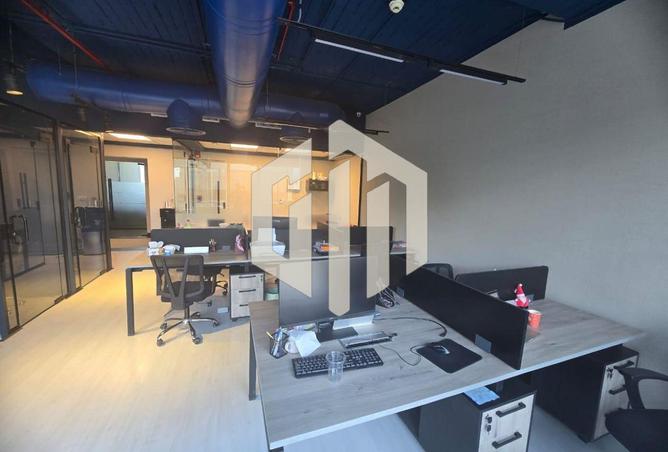 67729038 - Property Main Image