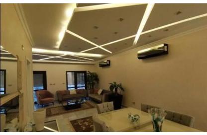 Apartment - 3 Bedrooms - 3 Bathrooms for sale in Eastown - 5th Settlement Compounds - The 5th Settlement - New Cairo City - Cairo