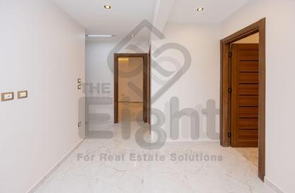 Apartment - 3 Bedrooms - 3 Bathrooms for sale in Ademon Fremon St. - Smouha - Hay Sharq - Alexandria Apartment - 3 Bedrooms - 3 Bathrooms for sale in Ademon Fremon St. - Smouha - Hay Sharq - Alexandria
