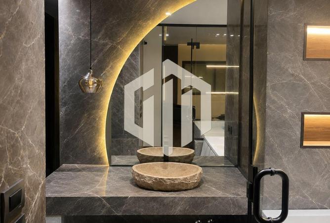 98553068 - Property Image 2