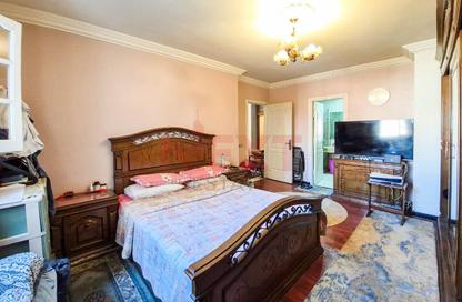 Apartment - 4 Bedrooms - 3 Bathrooms for sale in Abou Quer Road - Zezenia - Hay Sharq - Alexandria