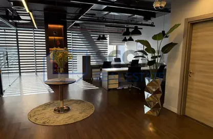 مساحات مكتبية - 2 غرف نوم - 1 حمام للايجار في ايستاون - كمبوندات التجمع الخامس - التجمع الخامس - مدينة القاهرة الجديدة - القاهرة