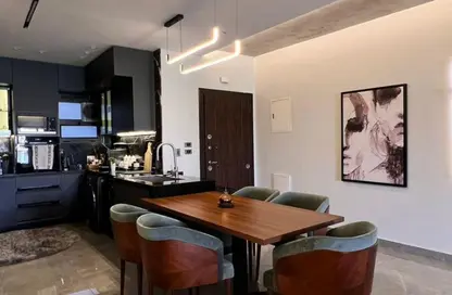 Apartment - 3 Bedrooms - 2 Bathrooms for sale in Moon Residences - Fifth Square - The 5th Settlement - New Cairo City - Cairo