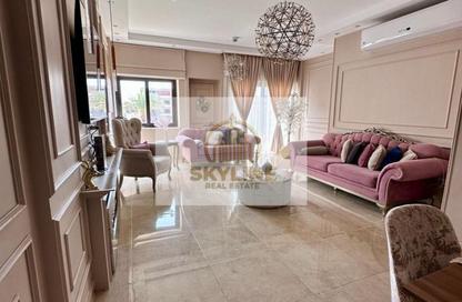 Apartment - 3 Bedrooms - 2 Bathrooms for sale in Moon Residences - Fifth Square - The 5th Settlement - New Cairo City - Cairo