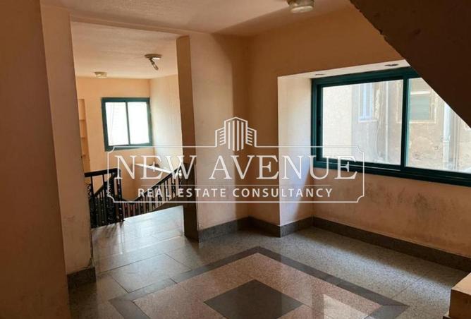 8589710 - Property Image 2