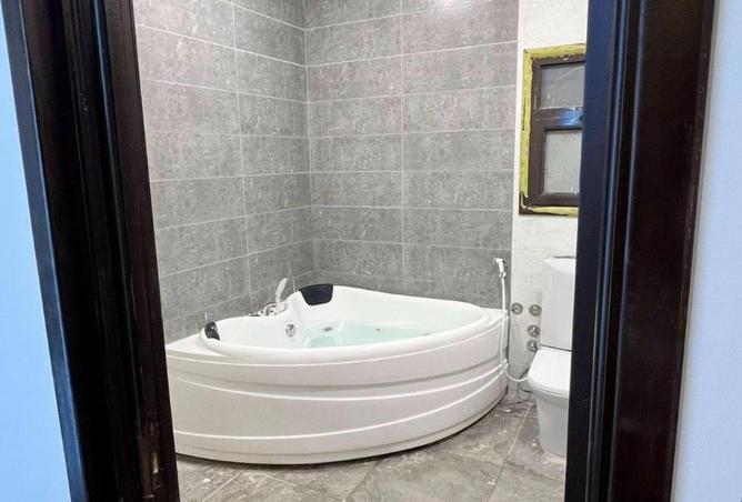 70374001 - صورة العقار 3