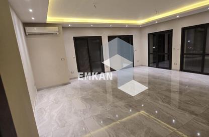 شقة - 2 غرف نوم - 3 حمامات للايجار في ذا كورت ياردز - كمبوندات الشيخ زايد - الشيخ زايد - الجيزة
