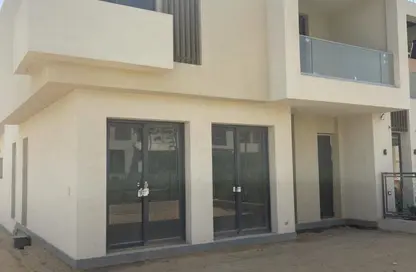 فيلا - 5 غرف نوم - 4 حمامات للبيع في سوديك ايست - الحي السادس - هليوبوليس الجديدة - القاهرة