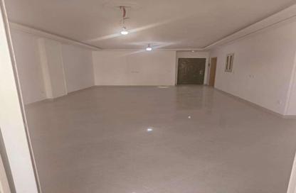 Apartment - 3 Bedrooms - 2 Bathrooms for sale in North Lotus - El Lotus - New Cairo City - Cairo