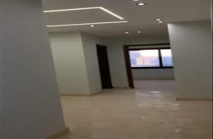 مساحات مكتبية - غرفة نوم - 1 حمام للايجار في دار مصر - الحي السادس عشر - الشيخ زايد - الجيزة