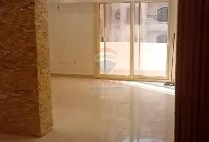 82864742 - Property Main Image