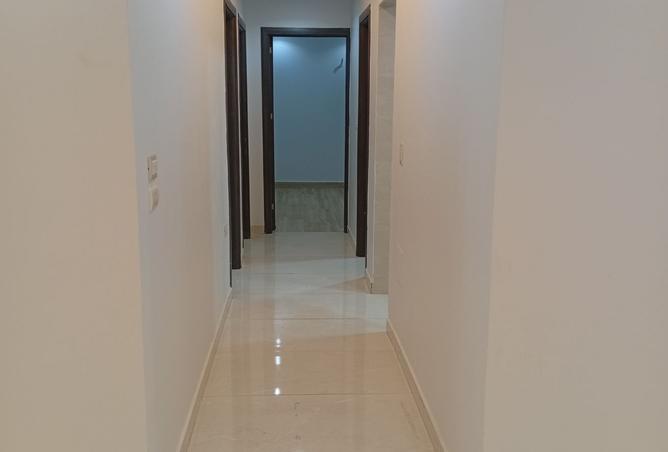 99796370 - Property Image 3