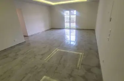 Apartment - 2 Bedrooms - 2 Bathrooms for rent in Hyde Park - New Cairo City - Cairo