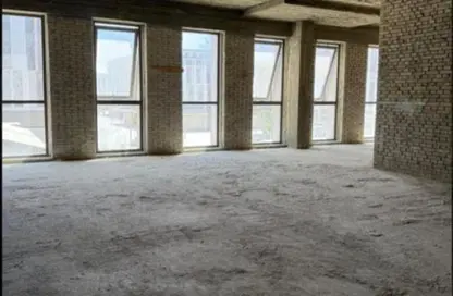 Office Space - 3 Bedrooms - 2 Bathrooms for rent in Hyde Park - New Cairo City - Cairo