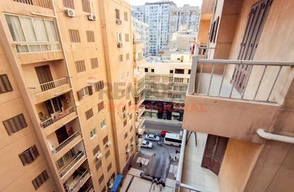 شقة - 3 - 2 للايجار في طريق جمال عبد الناصر ( ابو قير ) - جناكليس - حي شرق - الاسكندرية