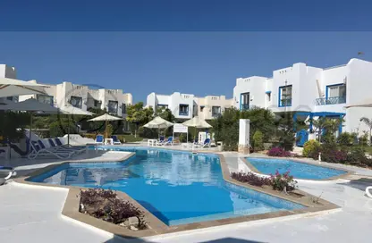 شاليه - 3 غرف نوم - 2 حمامات للبيع في ماونتن فيو راس الحكمة - راس الحكمة - الساحل الشمالي