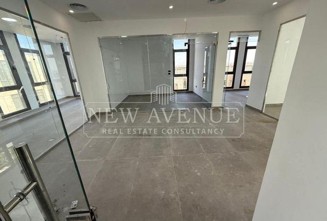 98001600 - Property Image 2