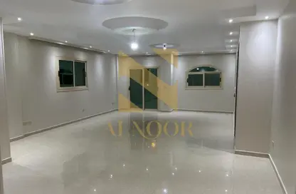 شقة - 3 غرف نوم - 3 حمامات للايجار في المنطقة السياحية الرابعة - المنطقة السياحية - الحي المتميز - مدينة 6 أكتوبر - الجيزة